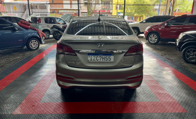 Hyundai HB20S C.Plus/C.Style1.0 Flex 12V Mec. 4P 2019 Flex-4
