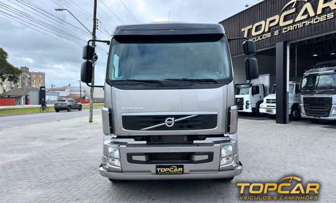 VOLVO VM 330 6x4 2p (diesel) (E5) 2013 Diesel