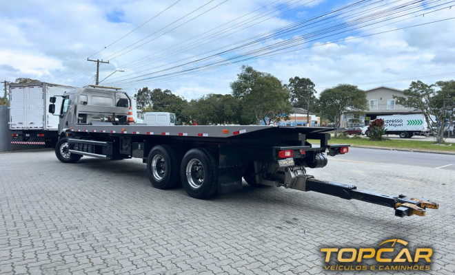 VOLVO VM 330 6x4 2p (diesel) (E5) 2013 Diesel-6