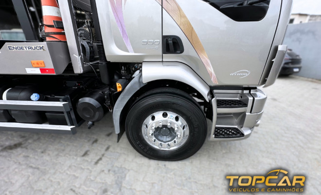 VOLVO VM 330 6x4 2p (diesel) (E5) 2013 Diesel-9