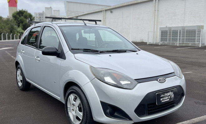 Ford Fiesta 1.0 8V Flex/Class 1.0 8V Flex 5p 2014 Flex