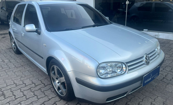 VW - VolksWagen Golf 1.6Mi/ 1.6Mi Gener./Black & Silver 2005 Gasolina-3