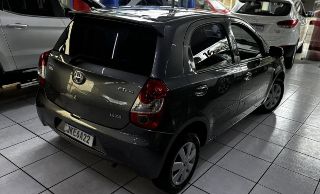 Toyota ETIOS XS 1.3 2013-2