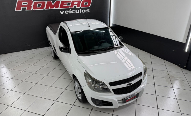 GM - Chevrolet MONTANA LS 1.4 ECONOFLEX 8V 2p 2014 Flex-8