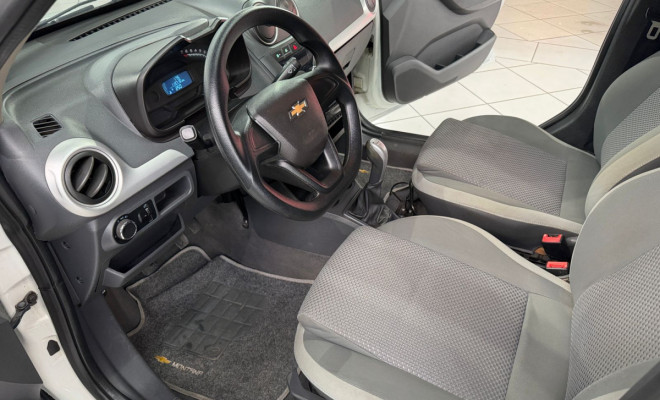 GM - Chevrolet MONTANA LS 1.4 ECONOFLEX 8V 2p 2014 Flex-11
