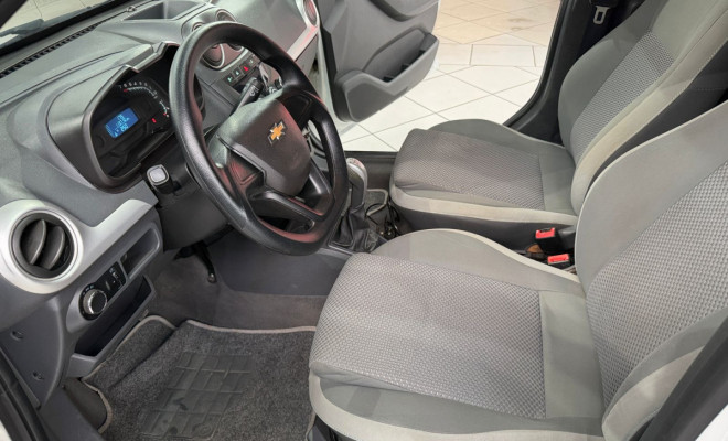 GM - Chevrolet MONTANA LS 1.4 ECONOFLEX 8V 2p 2014 Flex-10