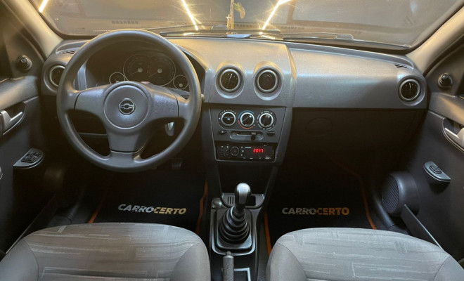 GM - Chevrolet PRISMA  Sed. Maxx/ LT 1.4 2009 Flex-4