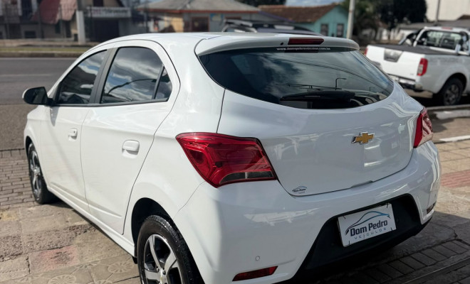 GM - Chevrolet ONIX HATCH LTZ 1.4 8V FlexPower 5p Aut. 2019 Flex-5