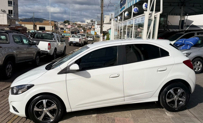 GM - Chevrolet ONIX HATCH LTZ 1.4 8V FlexPower 5p Aut. 2019 Flex-2