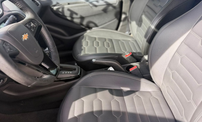GM - Chevrolet ONIX HATCH LTZ 1.4 8V FlexPower 5p Aut. 2019 Flex-11