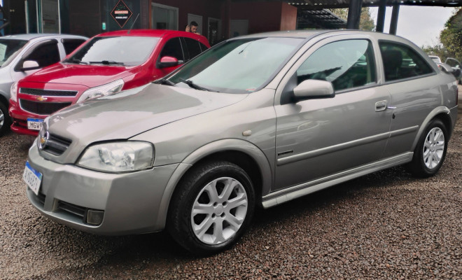 GM - Chevrolet Astra Advantage 2.0 MPFI FlexPower 8V 3p 2005 Flex-2