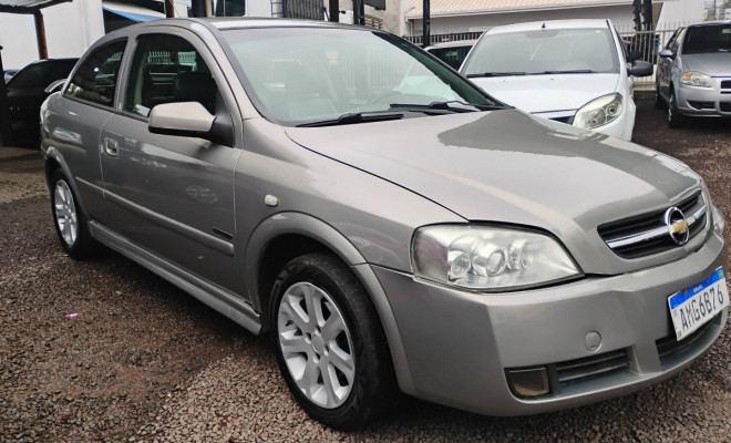 GM - Chevrolet Astra Advantage 2.0 MPFI FlexPower 8V 3p 2005 Flex