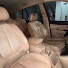 Kia Motors Carens EX 2.0 16V  Aut. 2009 Gasolina-9