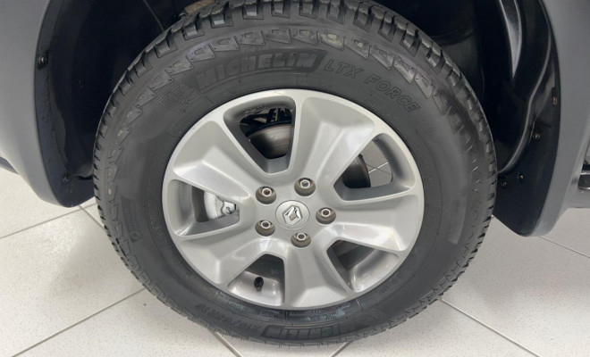Renault DUSTER OROCH Dyna. 1.6 Flex 16V Mec. 2017 Flex-12