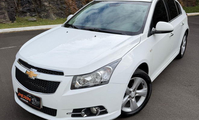 GM - Chevrolet CRUZE HB Sport LTZ 1.8 16V FlexP. 5p Aut 2014 Flex-0