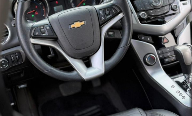 GM - Chevrolet CRUZE HB Sport LTZ 1.8 16V FlexP. 5p Aut 2014 Flex-15