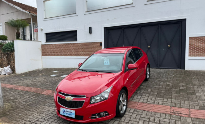 GM - Chevrolet CRUZE HB Sport LT 1.8 16V FlexP. 5p Aut 2014 Flex-0