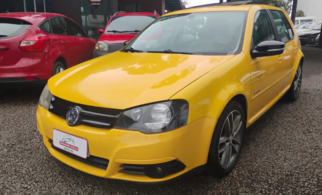 VW - VolksWagen Golf Sportline 1.6 Mi Total Flex 8V 4p 2013 Flex-0