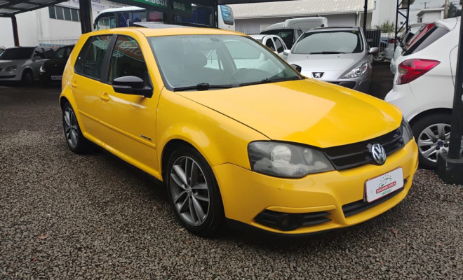 VW - VolksWagen Golf Sportline 1.6 Mi Total Flex 8V 4p 2013 Flex