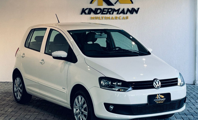 VW - VolksWagen Fox 1.6 Mi Total Flex 8V 5p 2011 Flex-0
