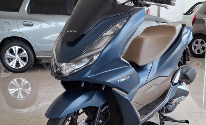 HONDA PCX 160 DLX 2024 Gasolina-1