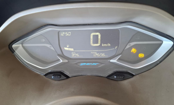 HONDA PCX 160 DLX 2024 Gasolina-8
