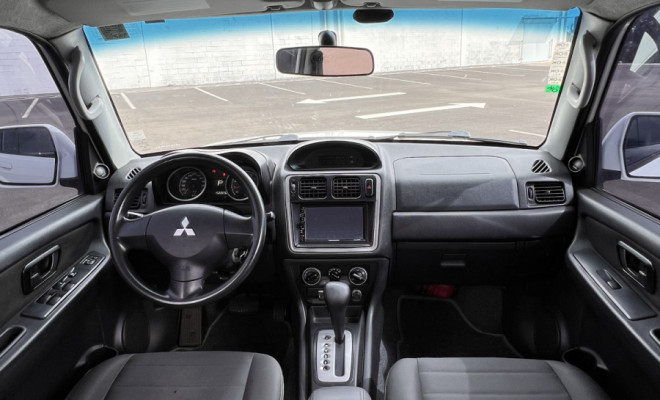 Mitsubishi Pajero TR4 2.0/ 2.0 Flex 16V 4x4 Aut. 2015 Flex-14