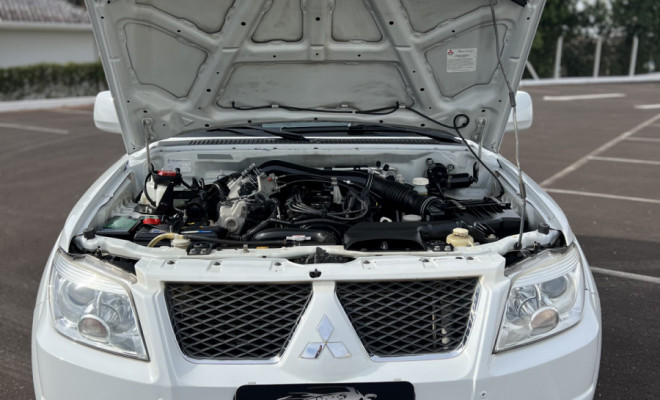 Mitsubishi Pajero TR4 2.0/ 2.0 Flex 16V 4x4 Aut. 2015 Flex-7
