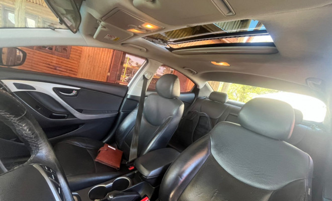 Hyundai Elantra GLS 2.0 16V Flex Aut. 2015 Flex-10