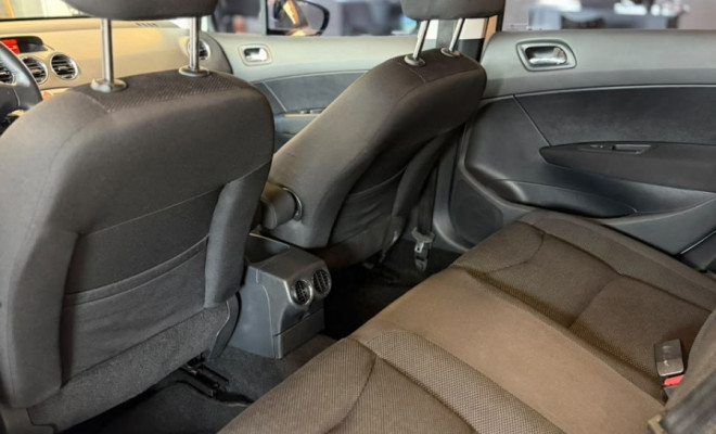 Peugeot 408 Sedan Allure 2.0 Flex 16V 4p Mec. 2014 Flex-14