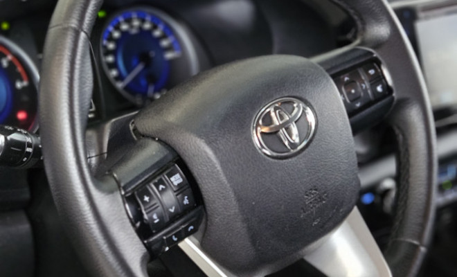 Toyota Hilux CD SRV 4x4 2.8 TDI Diesel Aut. 2017 Diesel-5