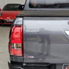 Toyota Hilux CD SRV 4x4 2.8 TDI Diesel Aut. 2017 Diesel-15