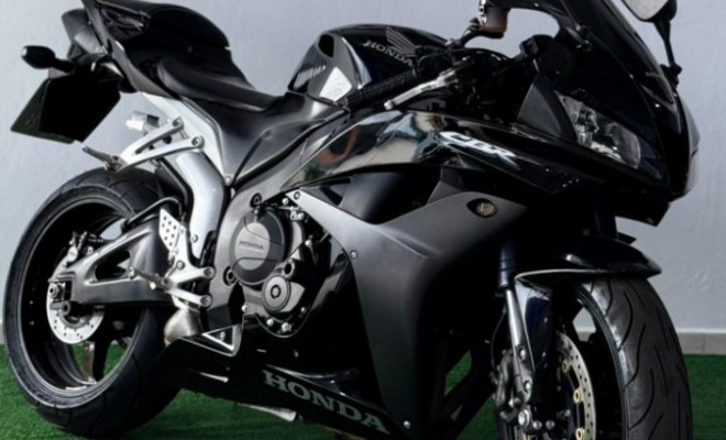 HONDA CBR 600 RR 2008 Gasolina-0
