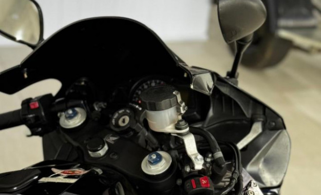 HONDA CBR 600 RR 2008 Gasolina-5