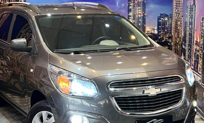 GM - Chevrolet SPIN LTZ 1.8 8V Econo.Flex 5p Aut. 2013 Flex-8