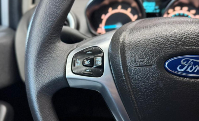 Ford Fiesta TIT./TIT.Plus 1.6 16V Flex Aut. 2016 Flex-8