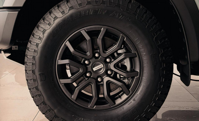 Ford Ranger Raptor 3.0 V6 Bi-Turbo 4WD AUT. 2025 Gasolina-8