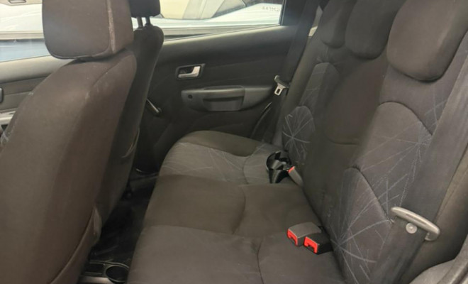 Fiat Palio ELX 1.4 Fire/30 Anos F. Flex 8V 4p 2009 Flex-3
