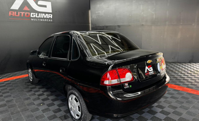 GM - Chevrolet Classic Life/LS 1.0 VHC FlexP. 4p 2014 Flex-11