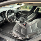 Volvo V40 T-4 KINETIC 2.0 Aut. 2018 Gasolina-6