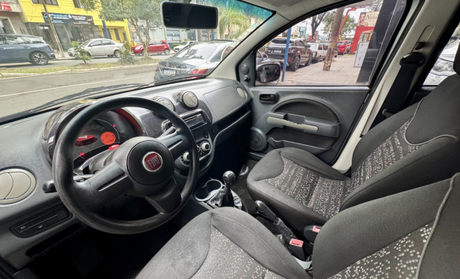 Fiat UNO ATTRACTI. Celeb.1.4 EVO F.Flex 8V 4p 2012 Flex-6