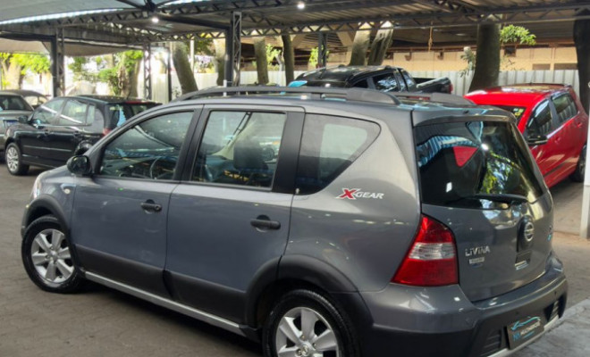 Nissan LIVINA X-GEAR SL/X-GEAR 1.8 Flex F. Aut. 2012 Flex-3