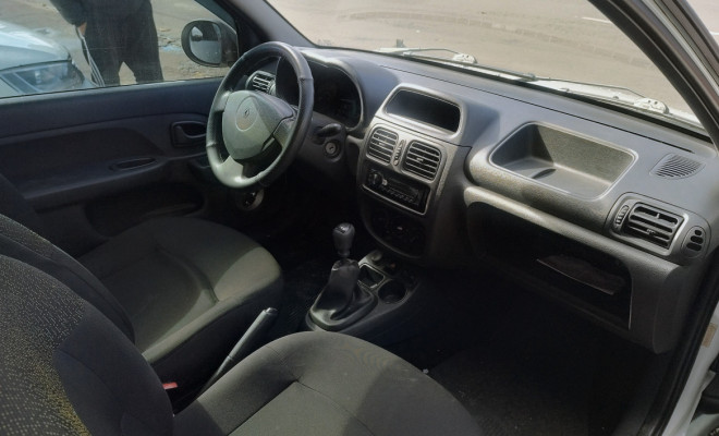 Renault Clio Authentique 1.0/1.0 Hi-Power 16V 3p 2014 Flex-8