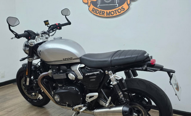 TRIUMPH Speed Twin 1200cc 2025 Gasolina-9