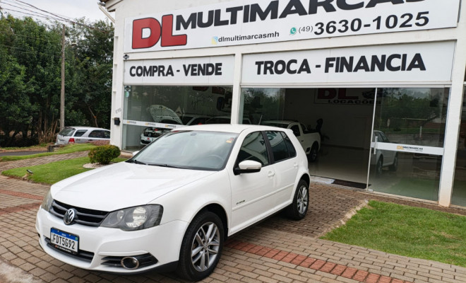 VW - VolksWagen Golf Sportline 1.6 Mi Total Flex 8V 4p 2013 Flex