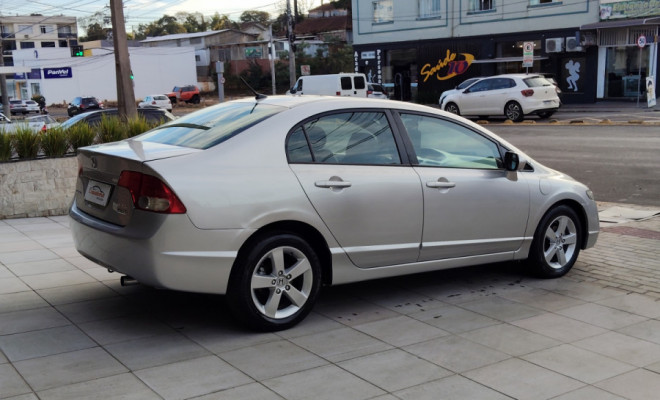 Honda Civic Sedan LXS 1.8/1.8 Flex 16V Aut. 4p 2008 Flex-1