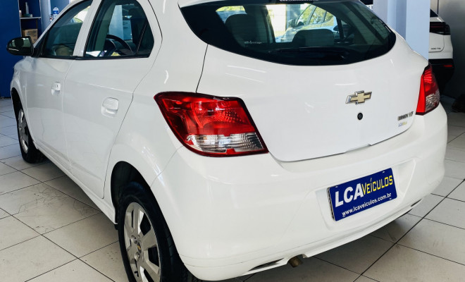 GM - Chevrolet ONIX HATCH LT 1.0 8V FlexPower 5p Mec. 2016 Flex-4