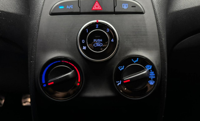 Hyundai HB20X Style 1.6 Flex 16v Mec. 2018 Flex-9