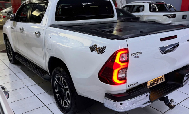 Toyota Hilux CD SRX Limited 4x4 2.8 Aut 2022-2