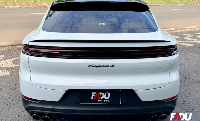 Porsche Cayenne S Coupe 4.0 V8 474cv 2024 Gasolina-9